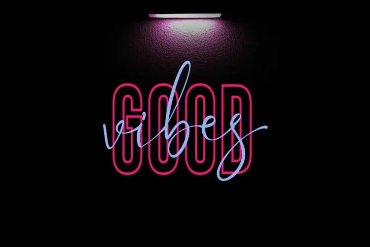 GOOD VIBES 3 FONT preview 3 – Sans Serif Fonts font sample